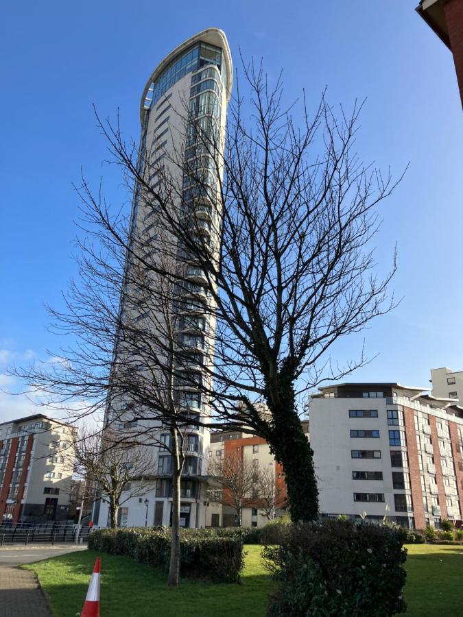 Swansea Bay, Marina & Arena View Mins To Beach & City 외부 사진