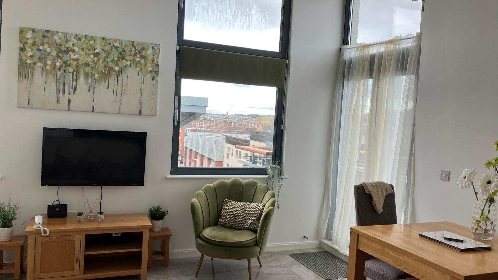 Swansea Bay, Marina & Arena View Mins To Beach & City 외부 사진