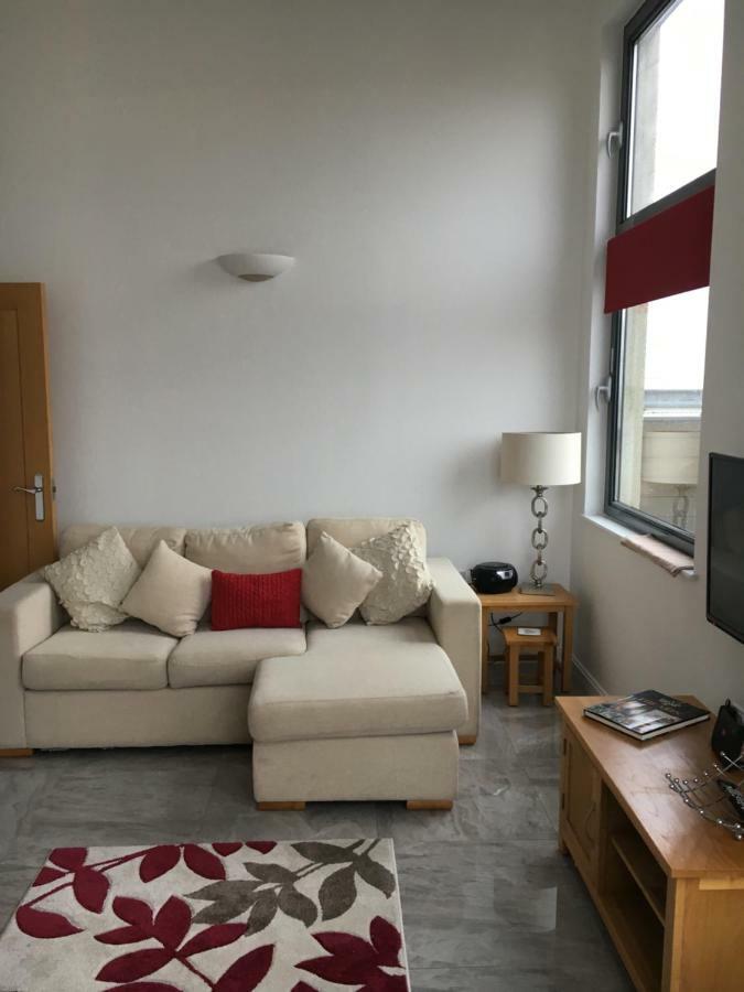 Swansea Bay, Marina & Arena View Mins To Beach & City 외부 사진