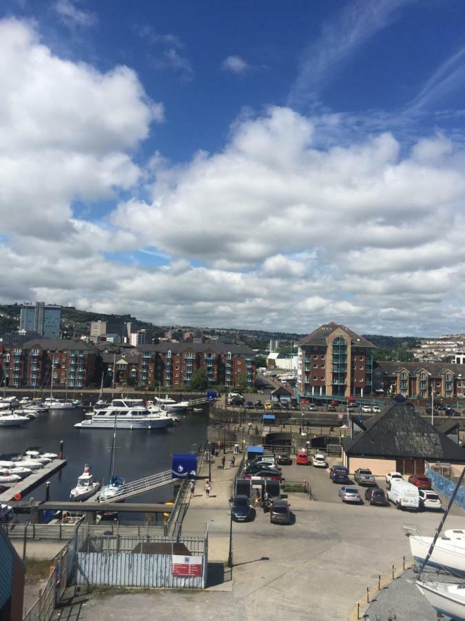 Swansea Bay, Marina & Arena View Mins To Beach & City 외부 사진